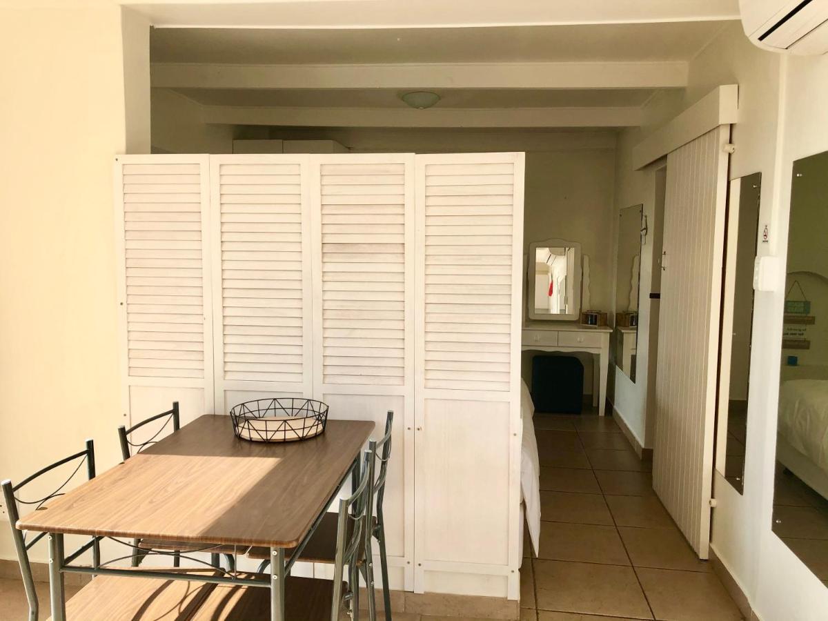 Beachbreak Cottages Umhlanga Rocks 外观 照片